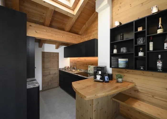 Maisonette-apartment Mit Whirlpool * 加爾米施-帕滕基興