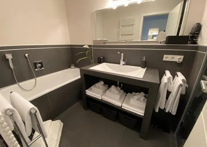 Maisonette-apartment Mit Whirlpool